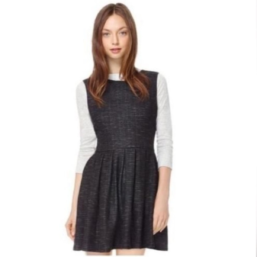 Aritzia Talula Navy Blue Waldorf Dress, Pleated A-Line from Waist, Pockets, Sz 4